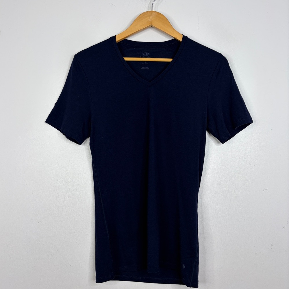 Icebreaker Merino T Shirt Mens Small Navy Blue Wool Stretch V Neck Short Sleeve